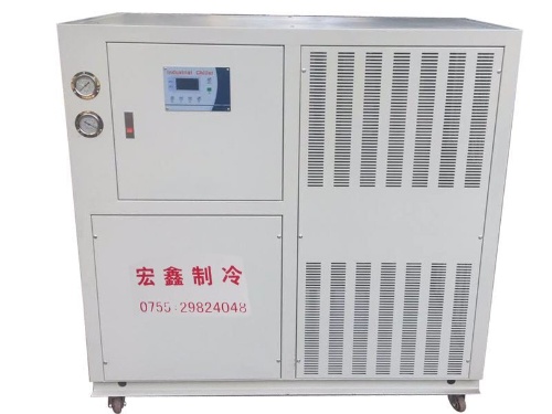 水冷式冷水机